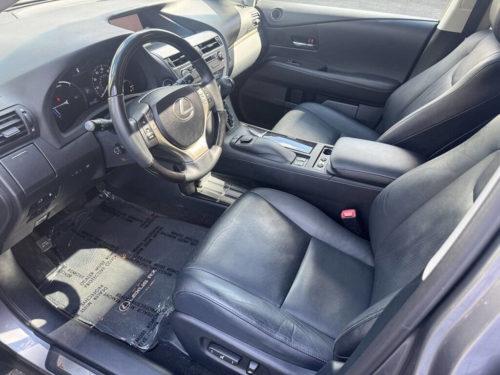 Used 2013 Lexus RX 450h AWD w/ Navigation Pkg image 15
