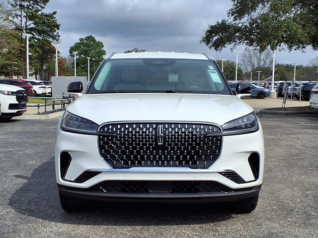 New 2026 Lincoln Aviator 2WD image 3