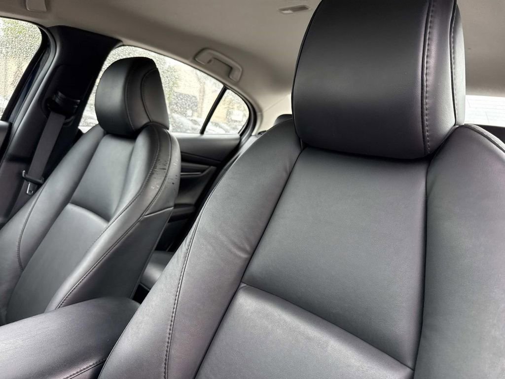 Used 2024 MAZDA MAZDA3 s image 22