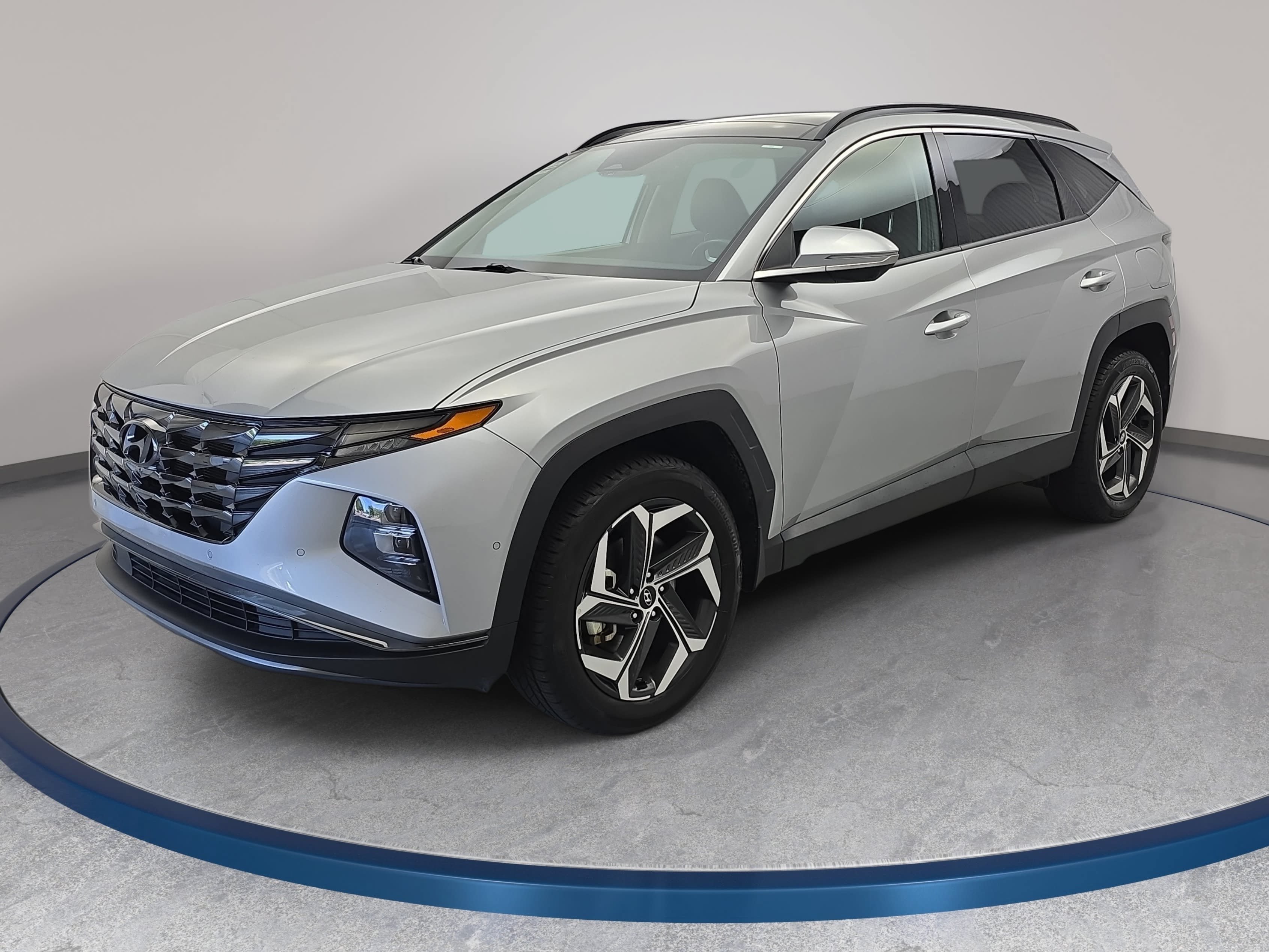 Used 2023 Hyundai Tucson Limited AWD/4WD image 1