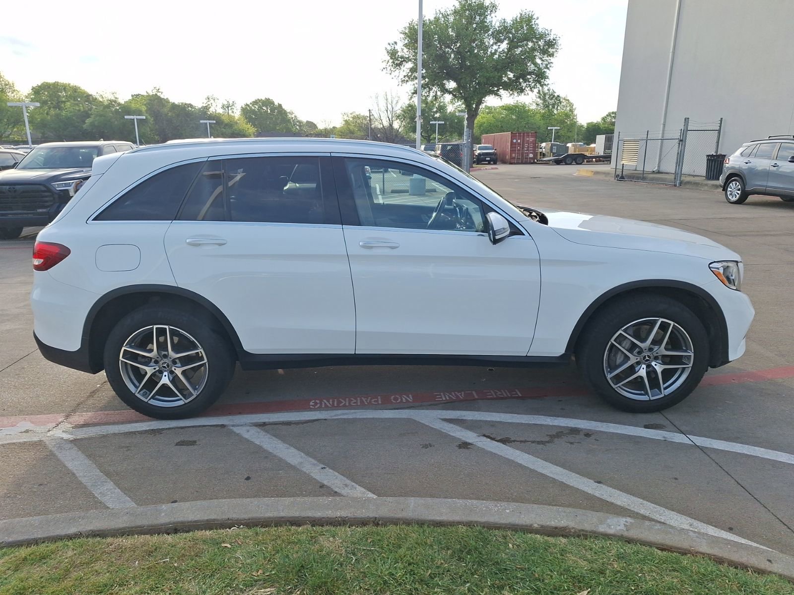 Used 2017 Mercedes-Benz GLC 300 image 7