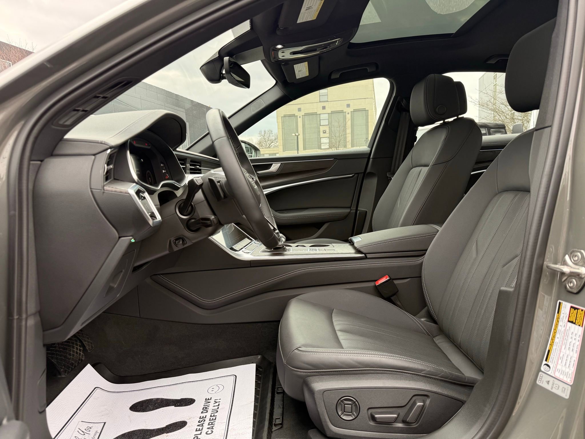 Used 2023 Audi A6 Premium Plus image 40