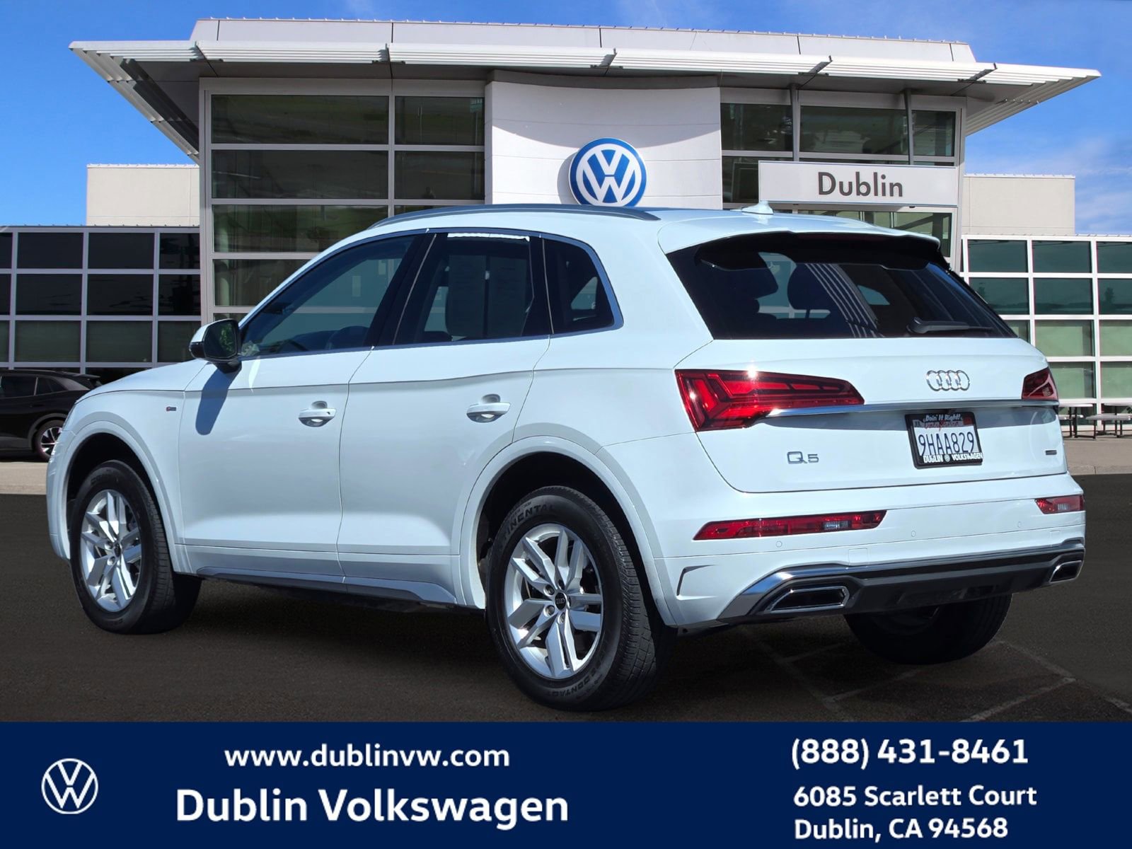 Used 2023 Audi Q5 2.0T Premium w/ Convenience Package AWD/4WD image 6