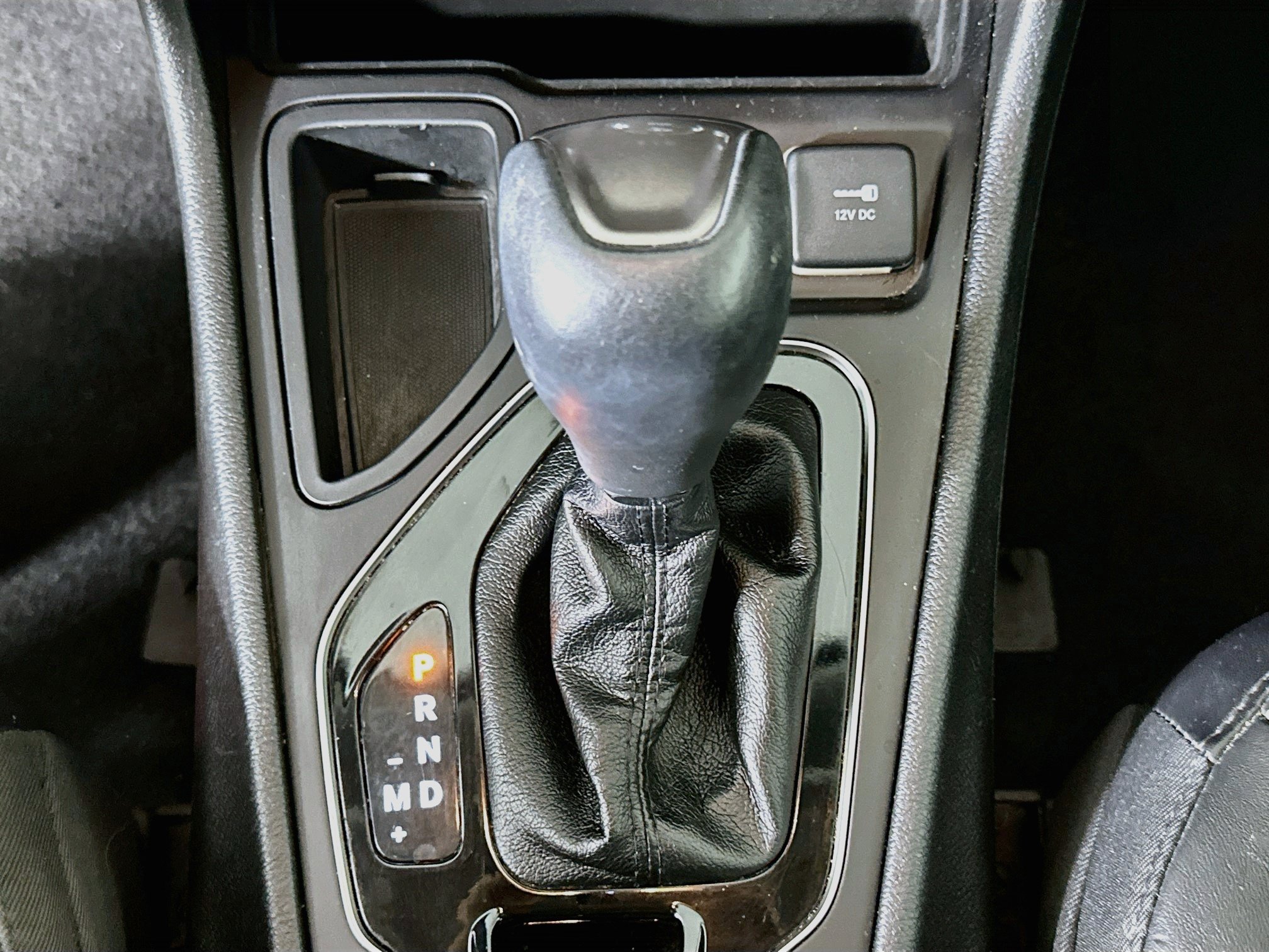 Used 2019 Jeep Cherokee Limited FWD image 24