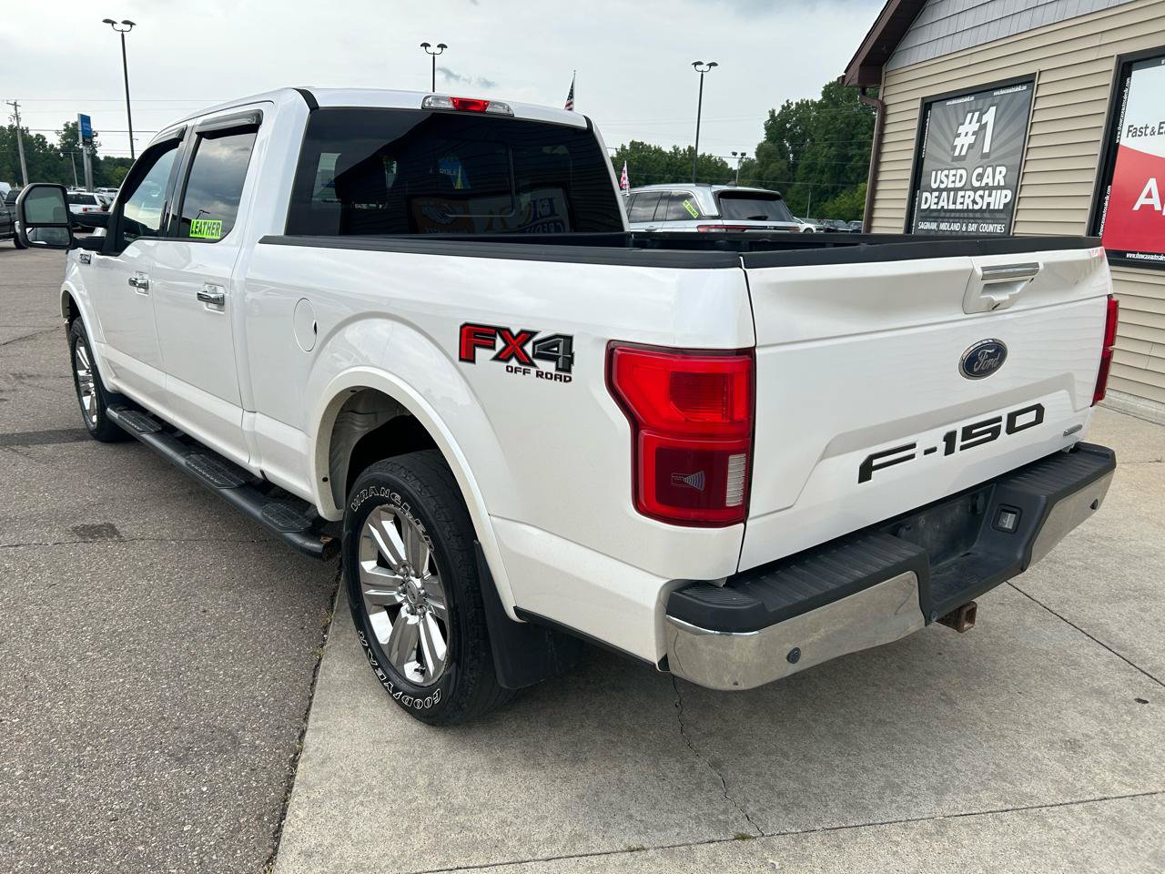 Used 2018 Ford F150 Lariat w/ Equipment Group 501A Mid AWD/4WD image 7