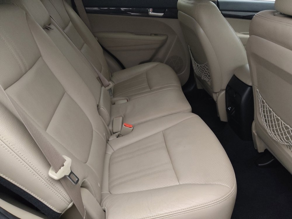 Used 2014 Kia Sorento EX w/ EX V6 Touring Package image 19