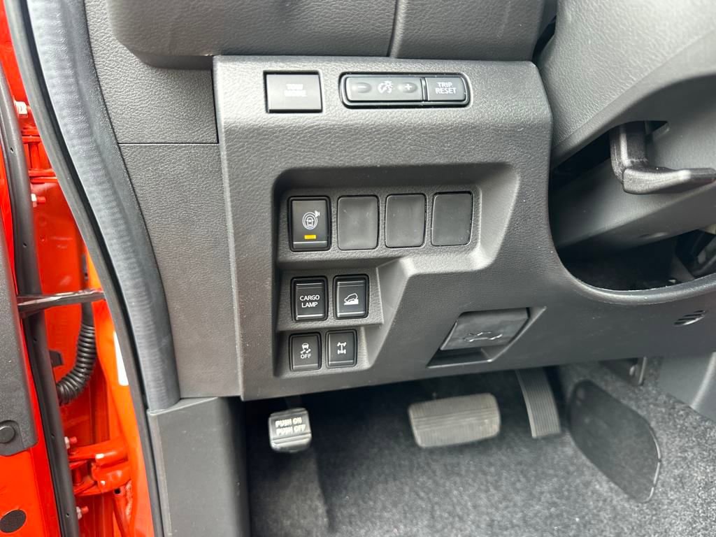 New 2025 Nissan Frontier PRO-4X image 12