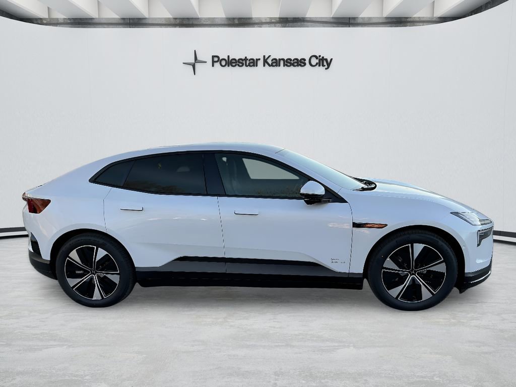 New 2026 Polestar Polestar 4 image 3