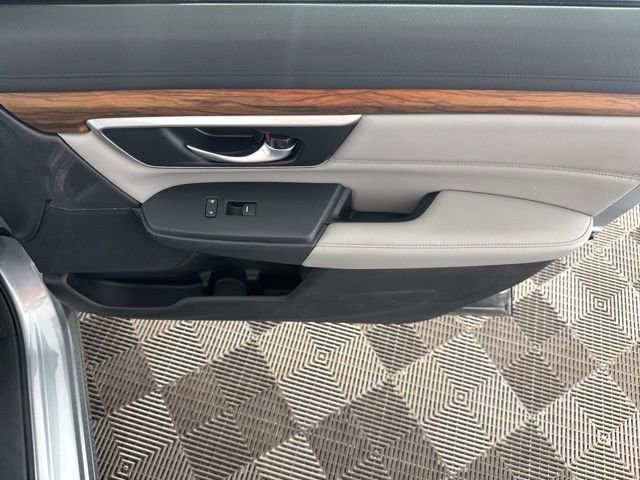 Used 2020 Honda CR-V Touring image 25