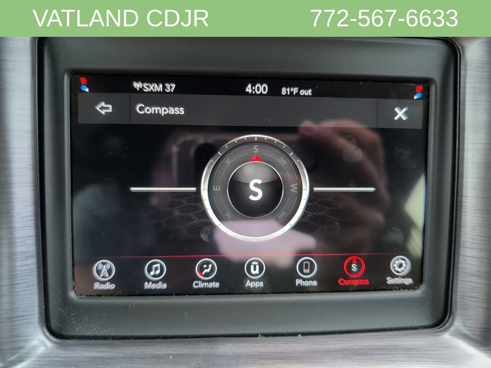 Used 2018 Dodge Charger SXT w/ Blacktop Package image 23