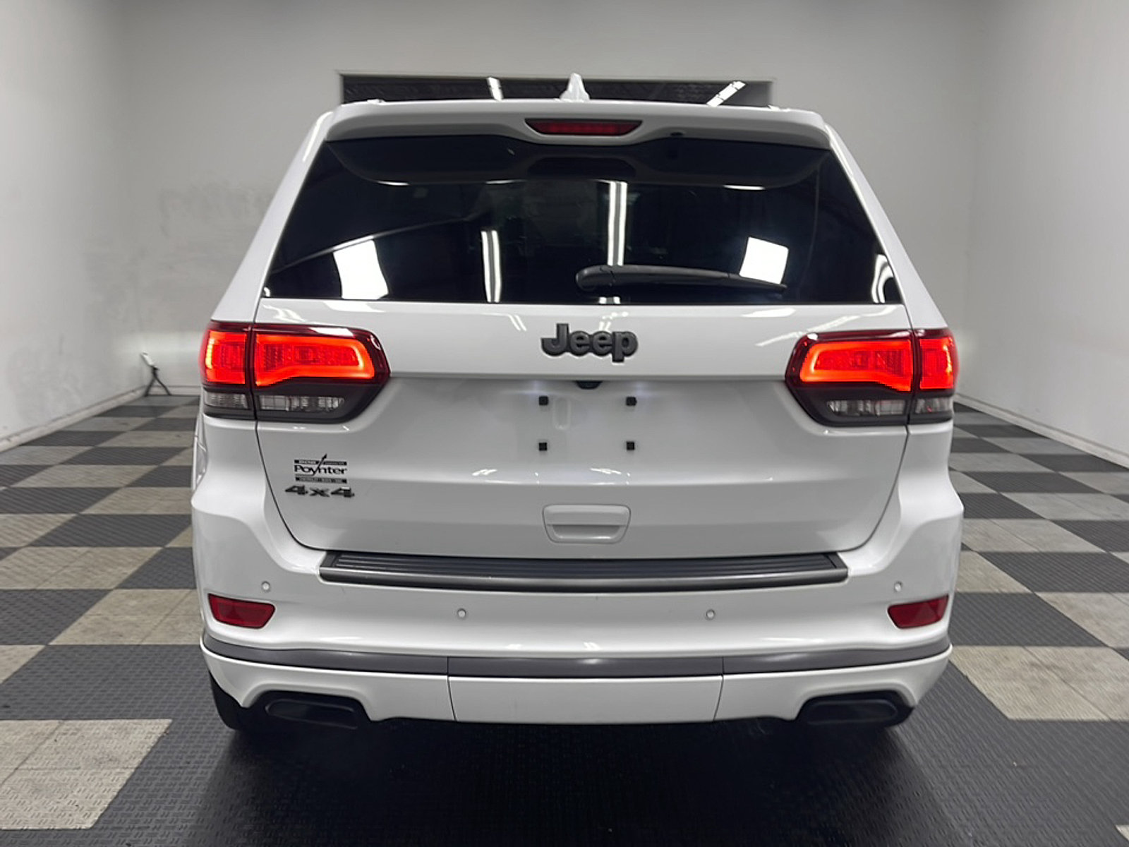 Used 2019 Jeep Grand Cherokee High Altitude AWD/4WD image 17
