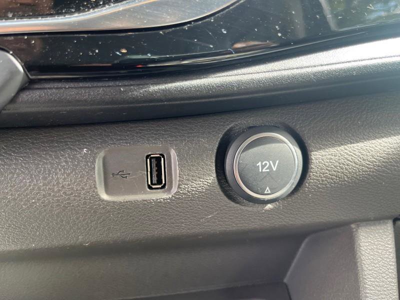 Used 2023 Ford Transit 350 XLT image 20