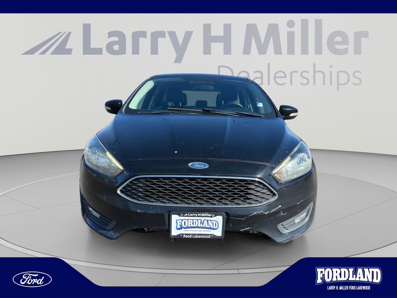 Used 2016 Ford Focus SE w/ Equipment Group 201A FWD image 8