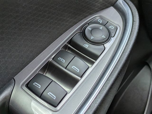 Used 2021 Chevrolet Malibu LT image 41