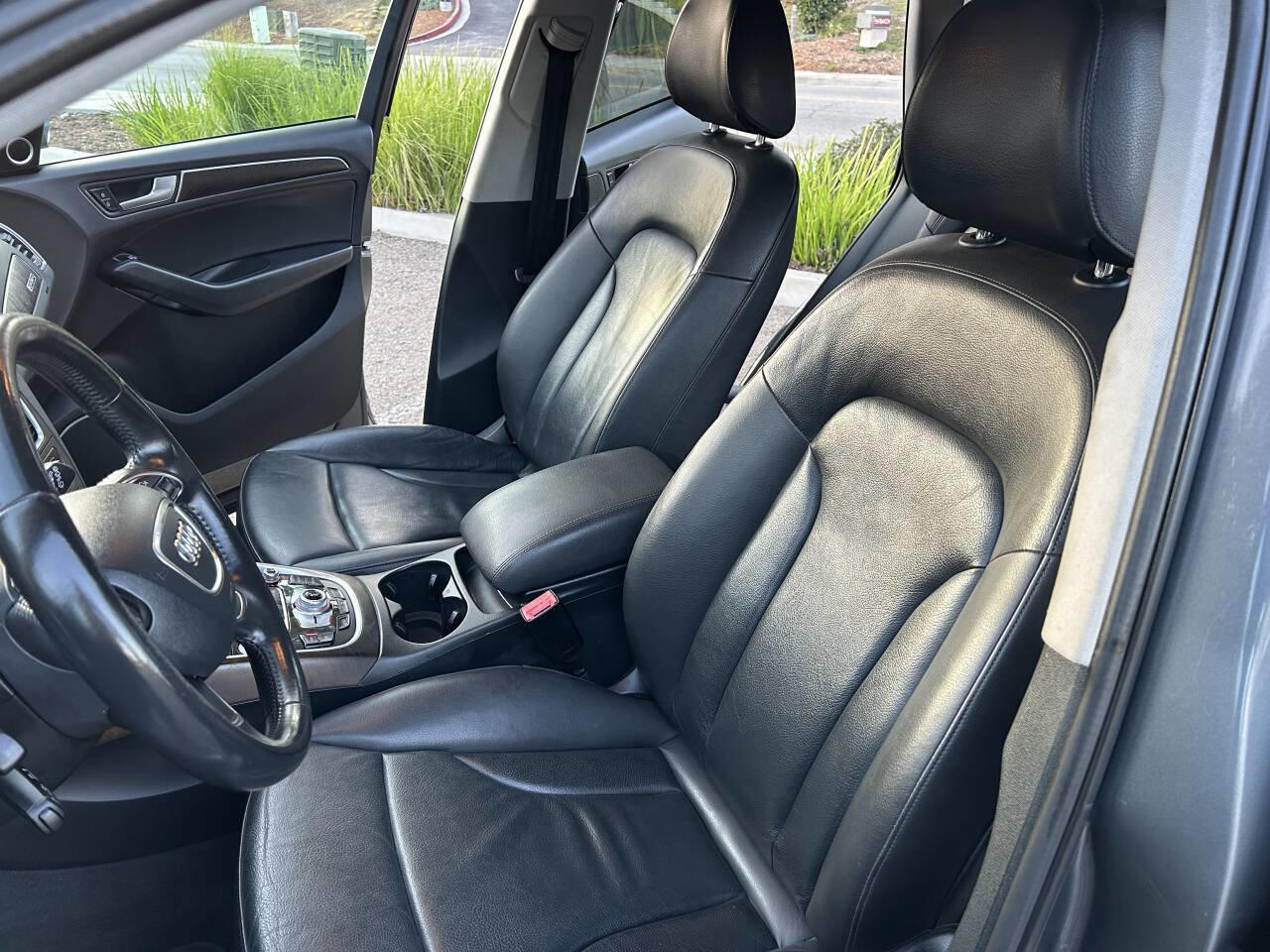 Used 2017 Audi Q5 2.0T Premium Plus w/ Technology Package image 6