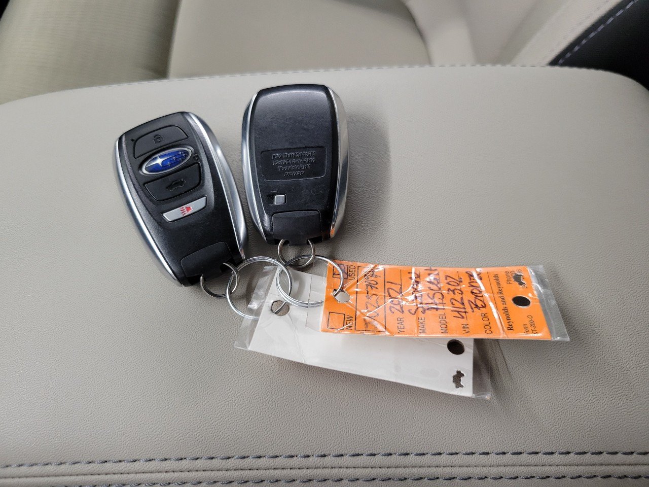 Used 2021 Subaru Ascent Premium w/ Convenience Package AWD/4WD image 29