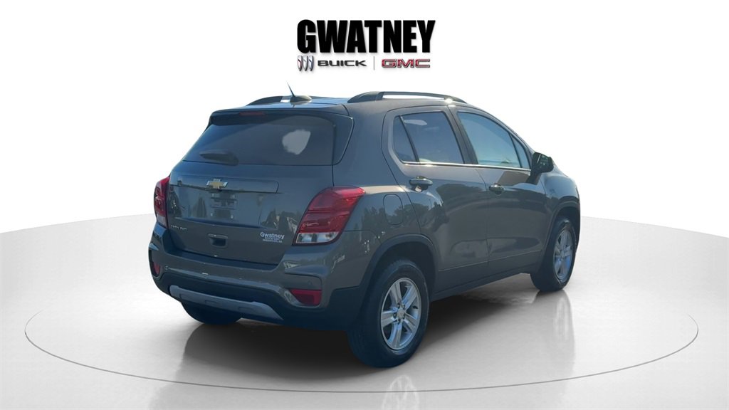Used 2022 Chevrolet Trax LT w/ Driver Confidence Package image 7