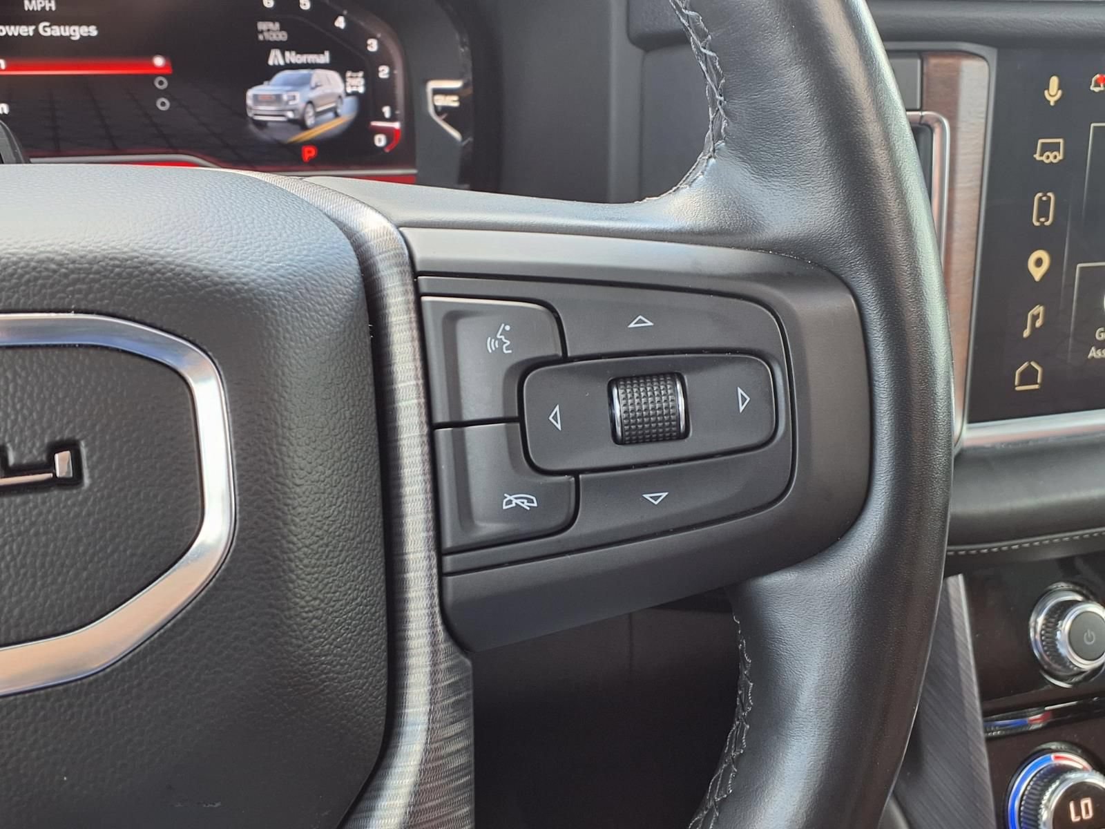 Used 2023 GMC Yukon Denali Ultimate AWD/4WD image 23