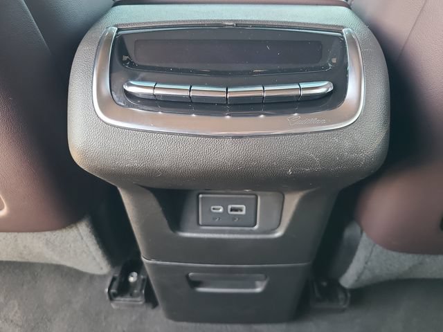 Used 2020 Cadillac XT6 Premium Luxury FWD image 18