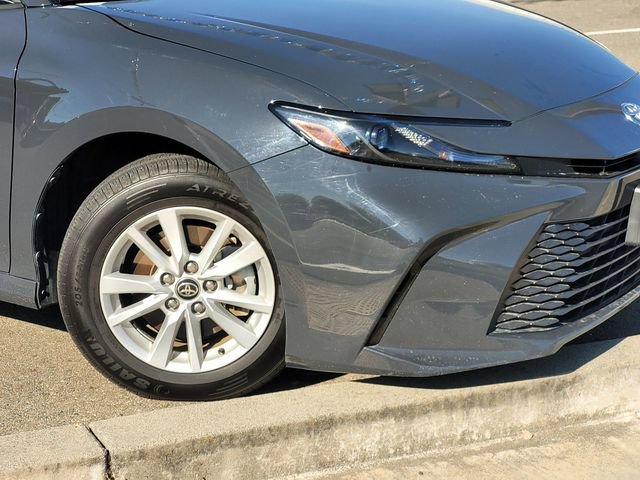 Used 2025 Toyota Camry LE w/ Convenience Package AWD/4WD image 9