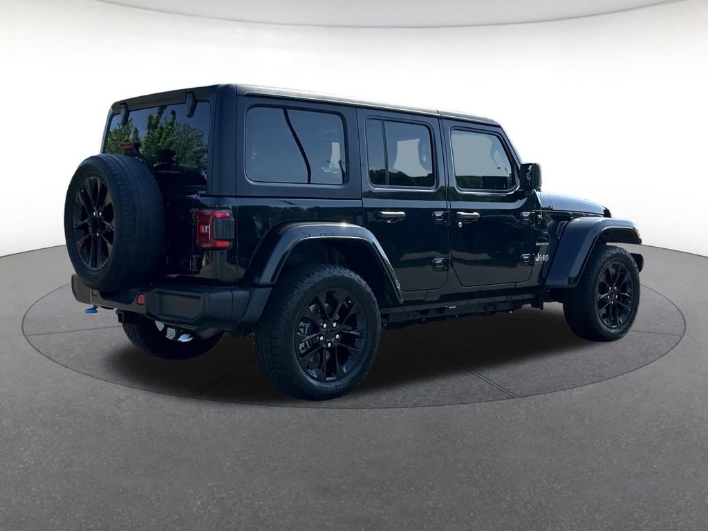 Certified 2023 Jeep Wrangler Unlimited Sahara AWD/4WD image 6