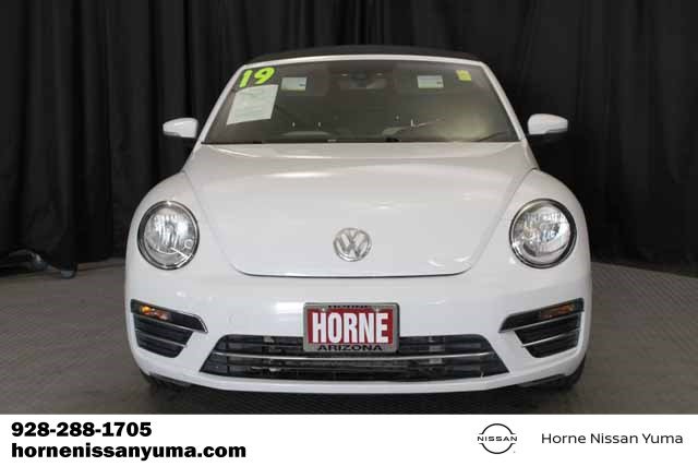 Used 2019 Volkswagen Beetle 2.0T image 2
