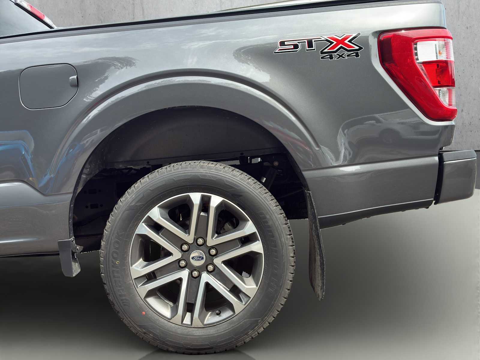 Used 2022 Ford F150 XL w/ STX Appearance Package image 23