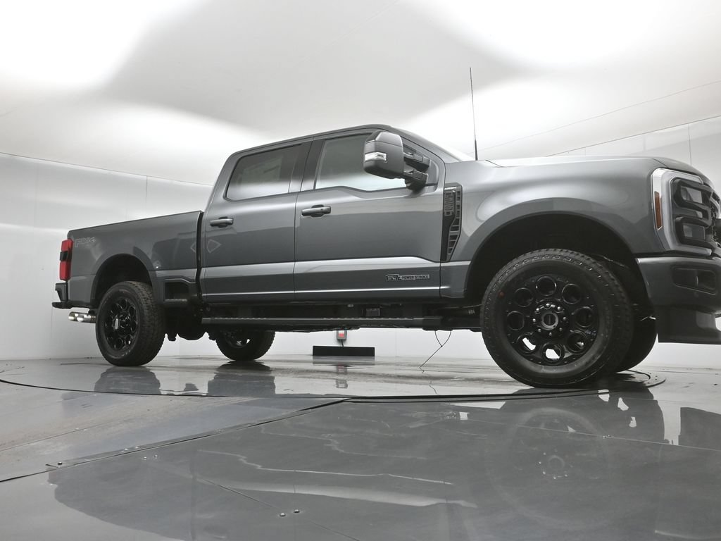 New 2026 Ford F250 Lariat w/ Black Appearance Package AWD/4WD image 45