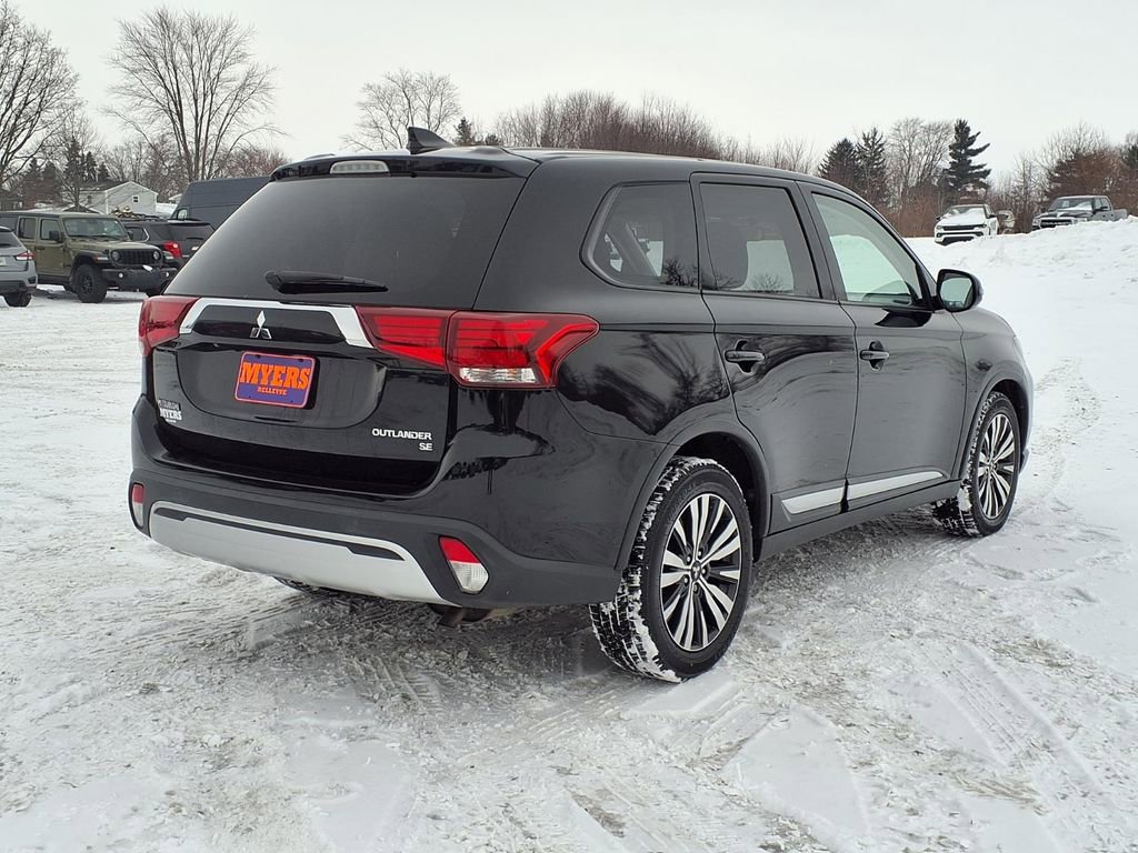 Used 2019 Mitsubishi Outlander FWD image 28