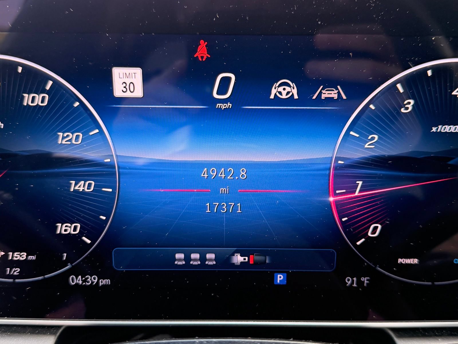 Certified 2025 Mercedes-Benz GLC 300 image 25