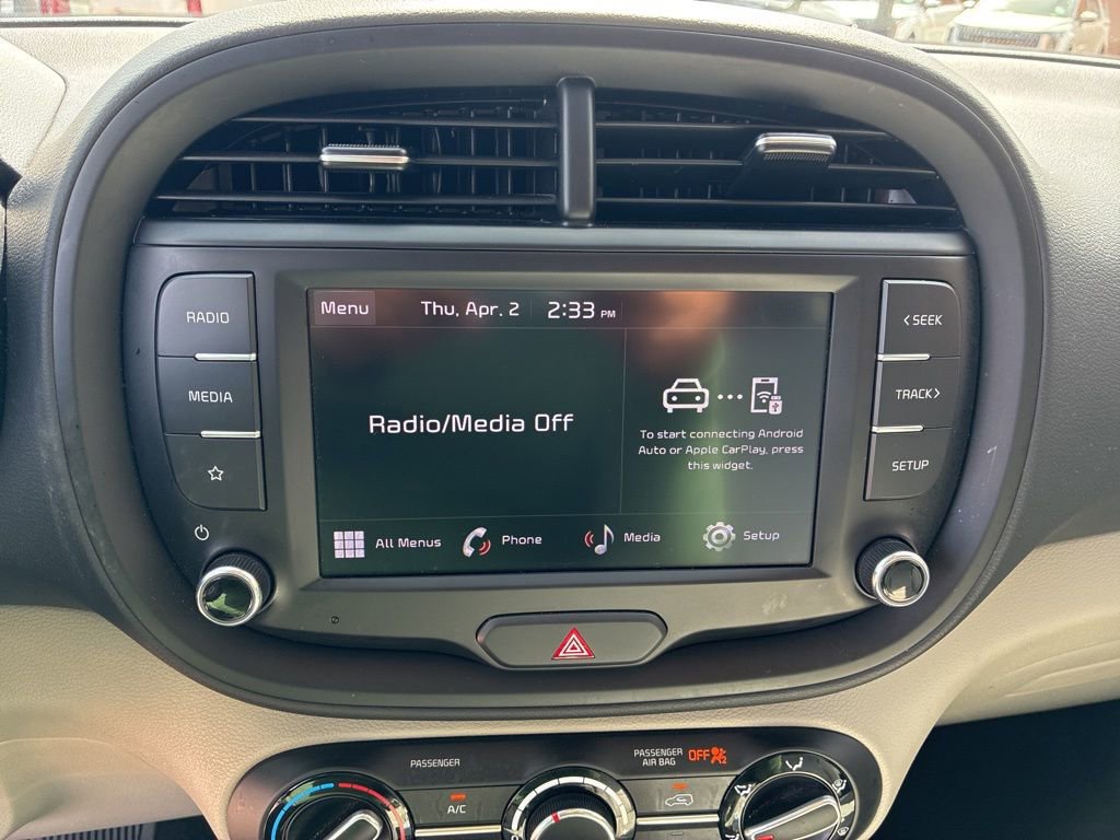 Certified 2025 Kia Soul LX w/ LX Technology Package FWD image 27