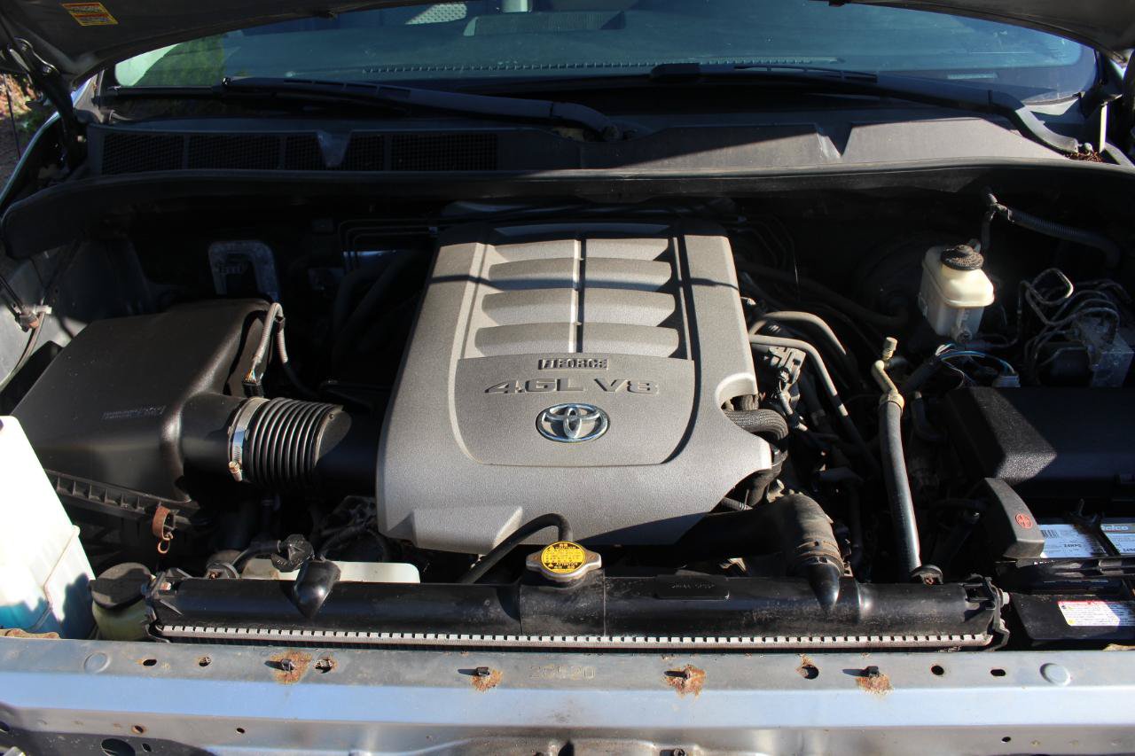 Used 2010 Toyota Tundra 4x4 Double Cab image 38