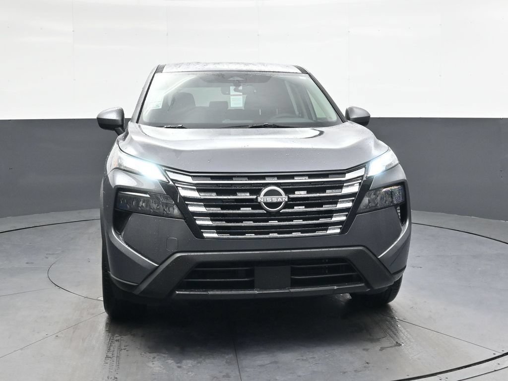 Certified 2026 Nissan Rogue SV w/ Cold Weather Package FWD image 14