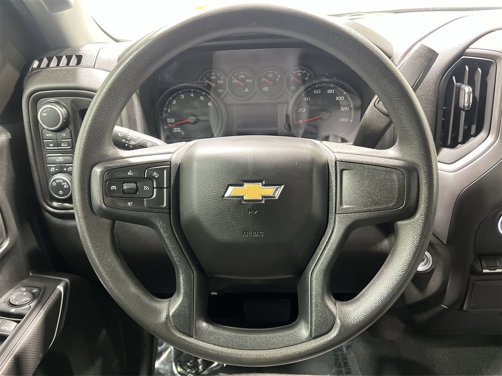 Used 2022 Chevrolet Silverado 1500 Custom image 14