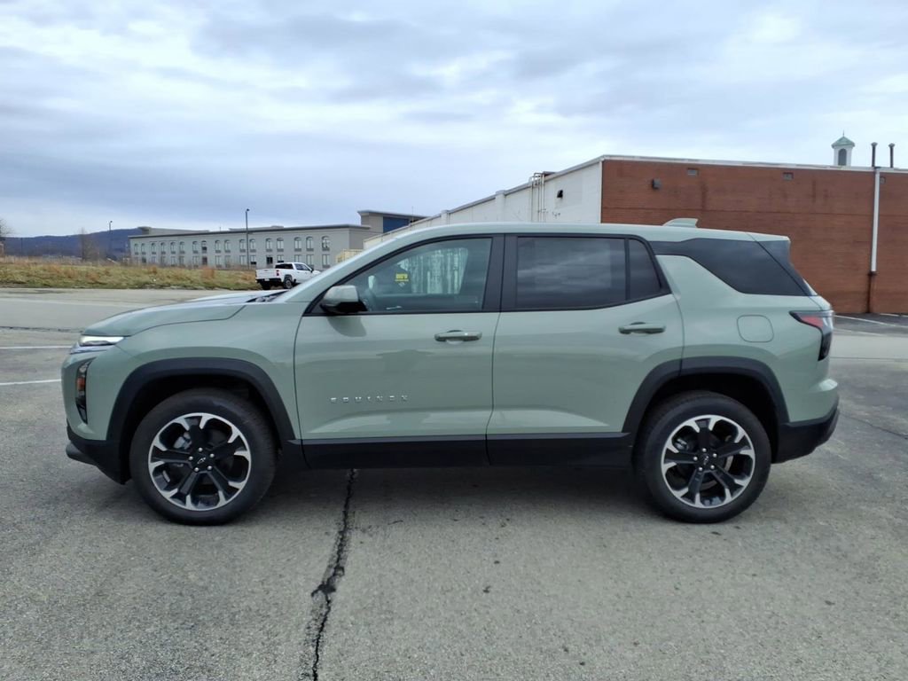 New 2026 Chevrolet Equinox LT w/ Convenience Package II image 2