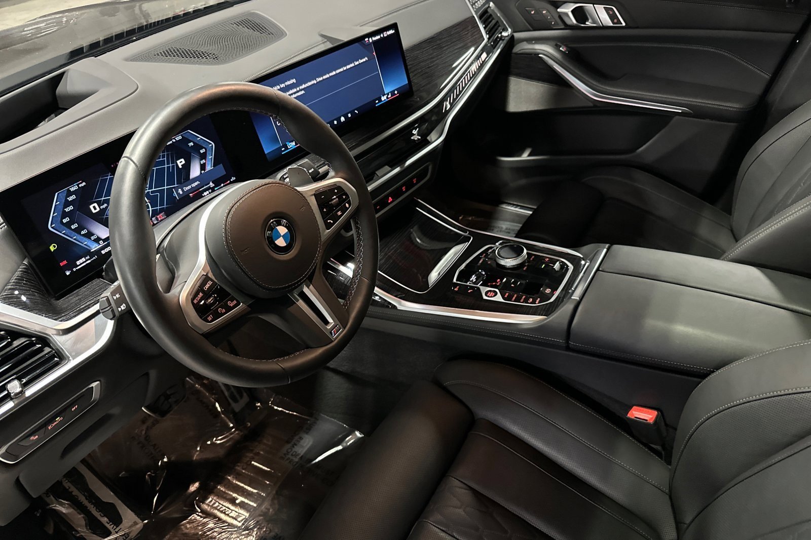 Used 2025 BMW X7 M60i AWD/4WD image 9