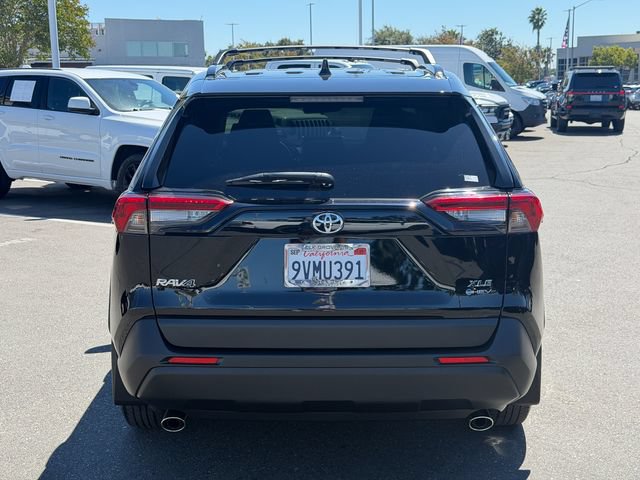 Used 2025 Toyota RAV4 XLE AWD/4WD image 7