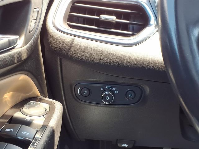 Used 2022 Chevrolet Equinox Premier FWD image 16