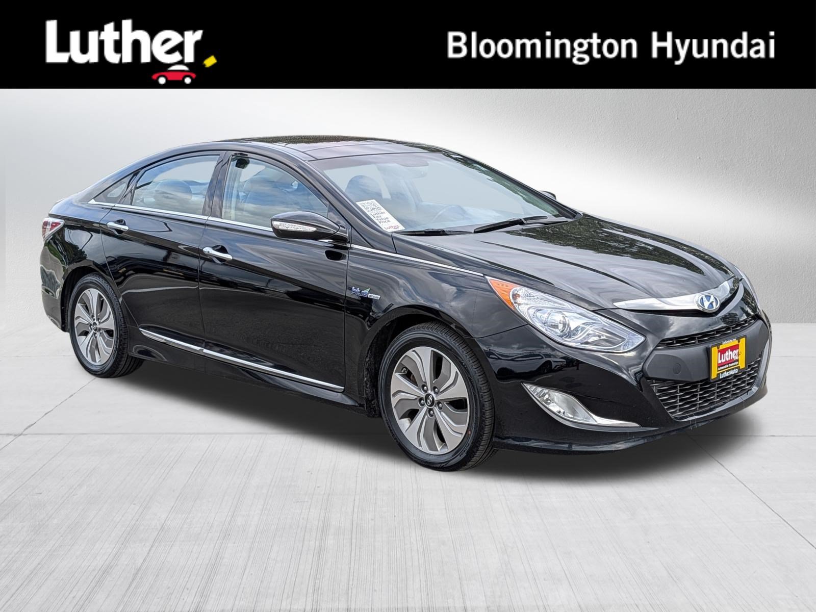 Used 2015 Hyundai Sonata Limited w/ Option Group 02 FWD image 1
