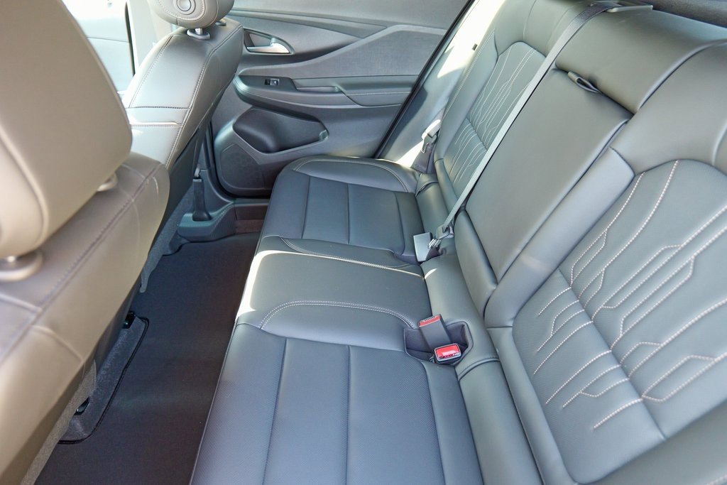 New 2026 Buick Envista Avenir image 23