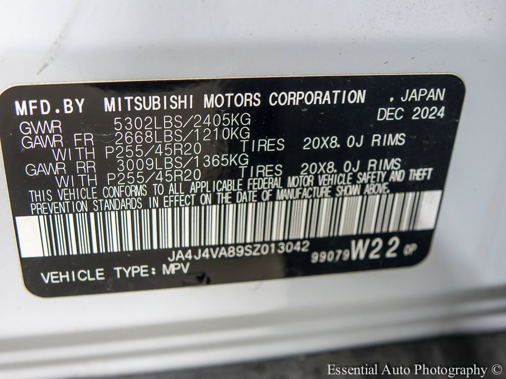 Used 2025 Mitsubishi Outlander SE AWD/4WD image 28
