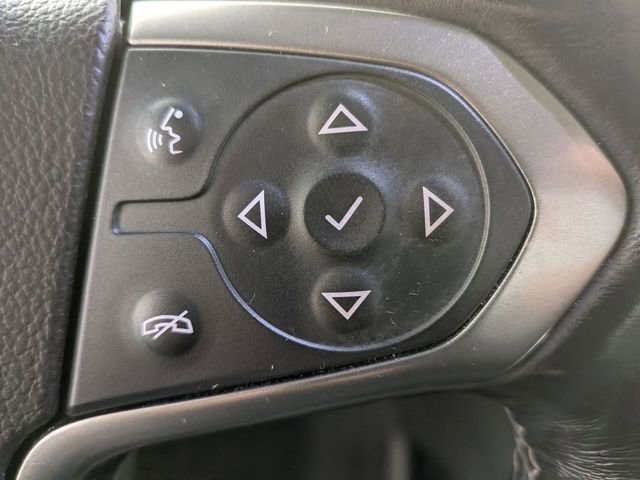 Used 2018 Chevrolet Suburban Premier image 19