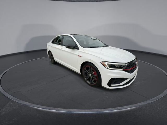 Used 2019 Volkswagen Jetta GLI image 2
