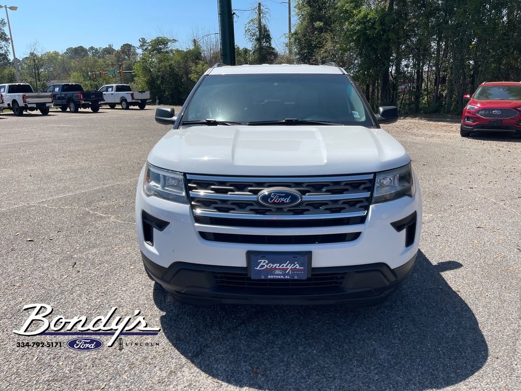 Used 2018 Ford Explorer FWD image 2