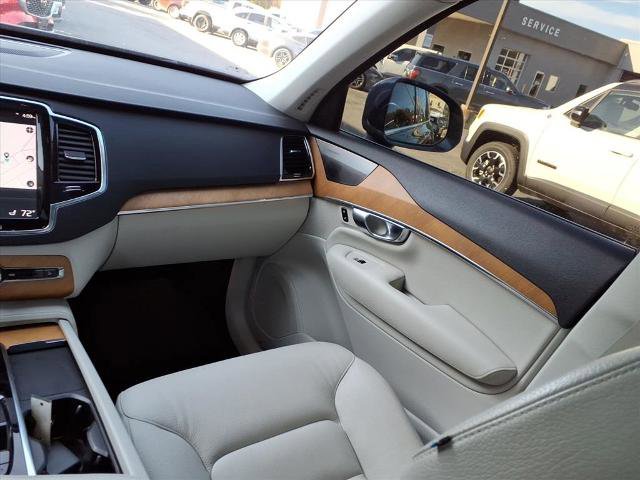 Used 2022 Volvo XC90 T8 Inscription Expression w/ Advanced Package image 14