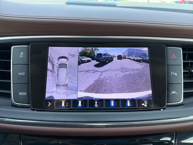 Used 2020 Buick Enclave Avenir w/ Avenir Technology Package AWD/4WD image 13