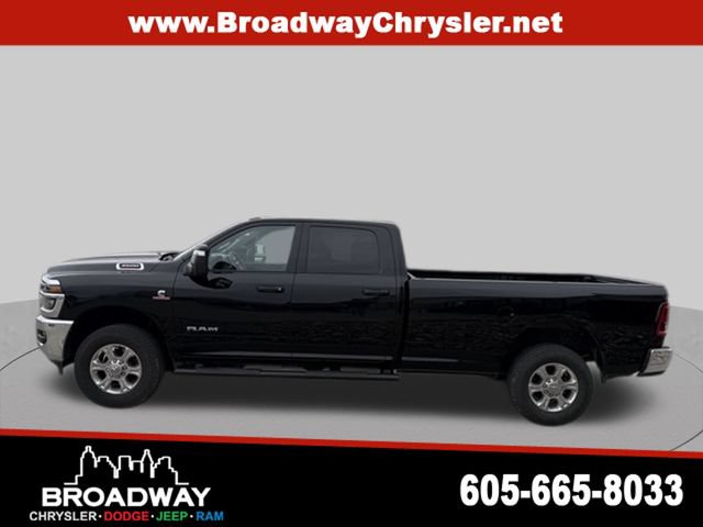 Used 2025 RAM 3500 Big Horn AWD/4WD image 4
