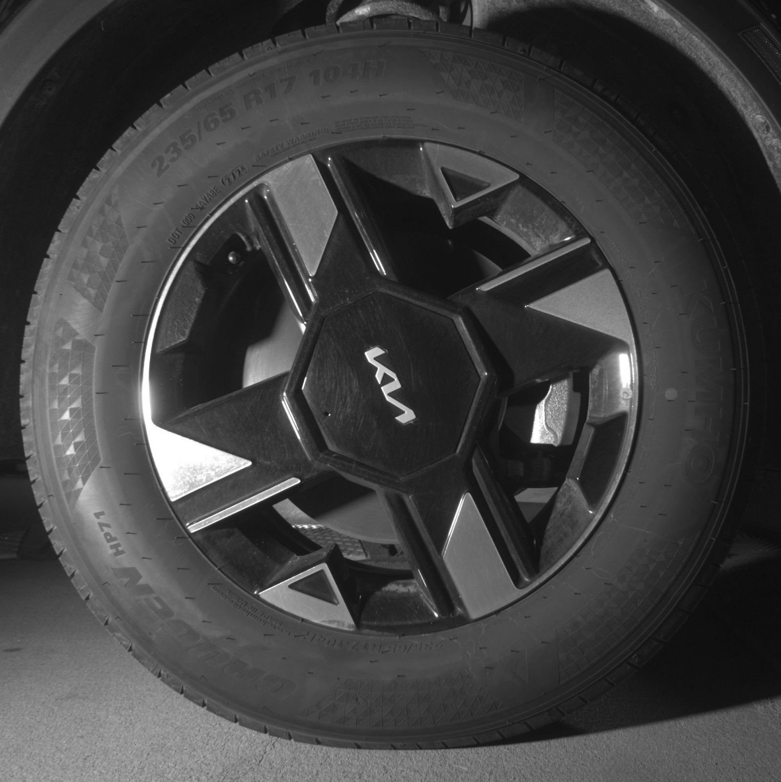Used 2025 Chevrolet Blazer LT FWD image 16