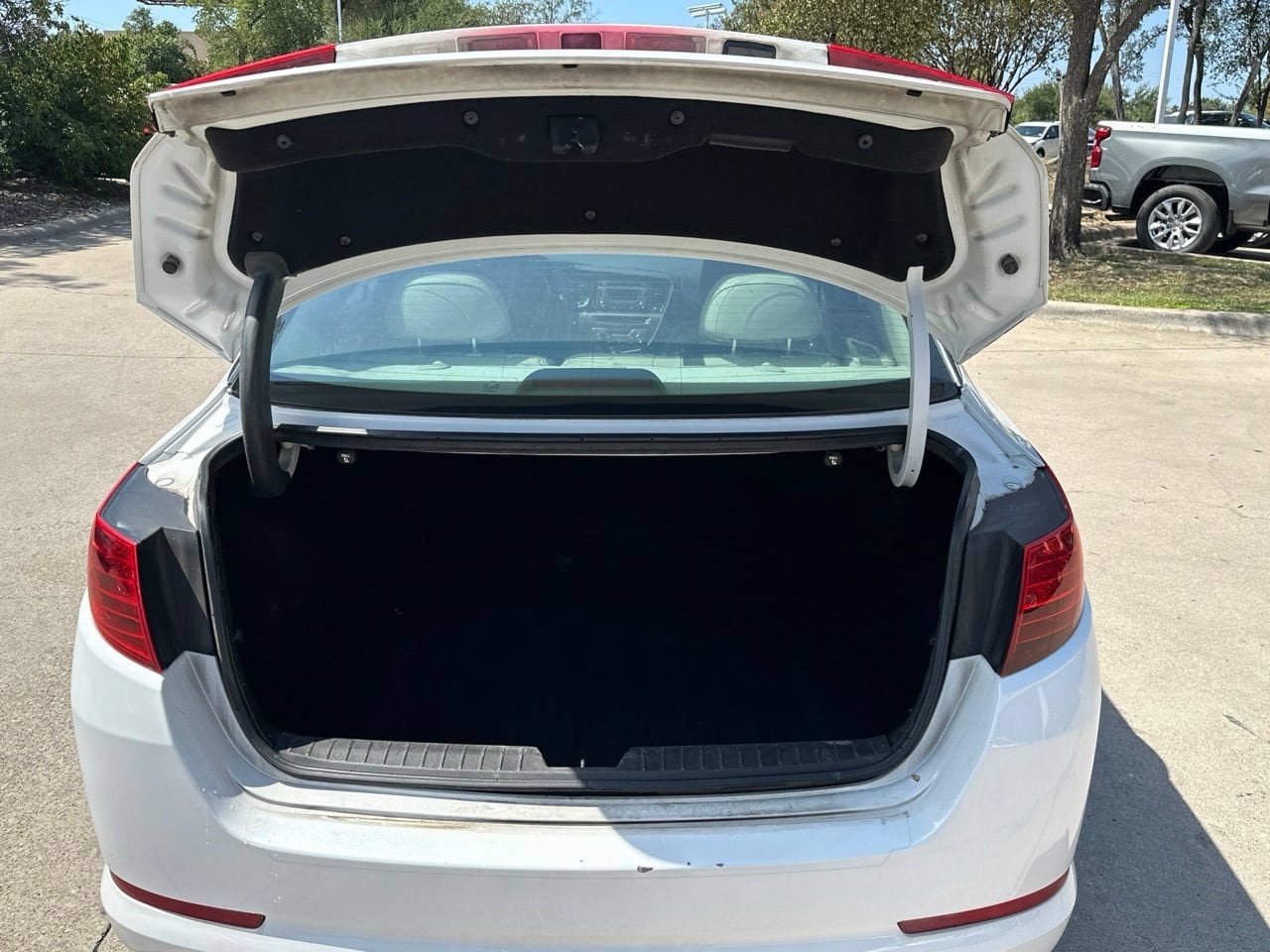 Used 2013 Kia Optima EX FWD image 25