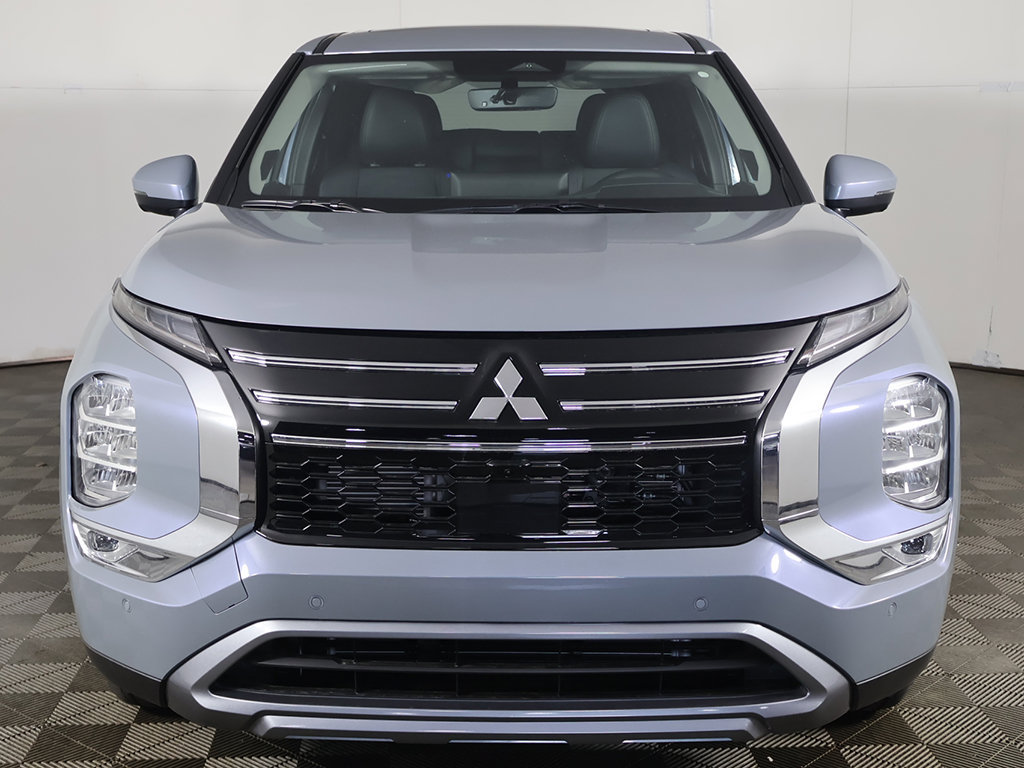 New 2026 Mitsubishi Outlander SE FWD image 13